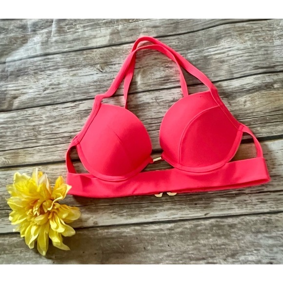 Sold - Picture 2 of 4